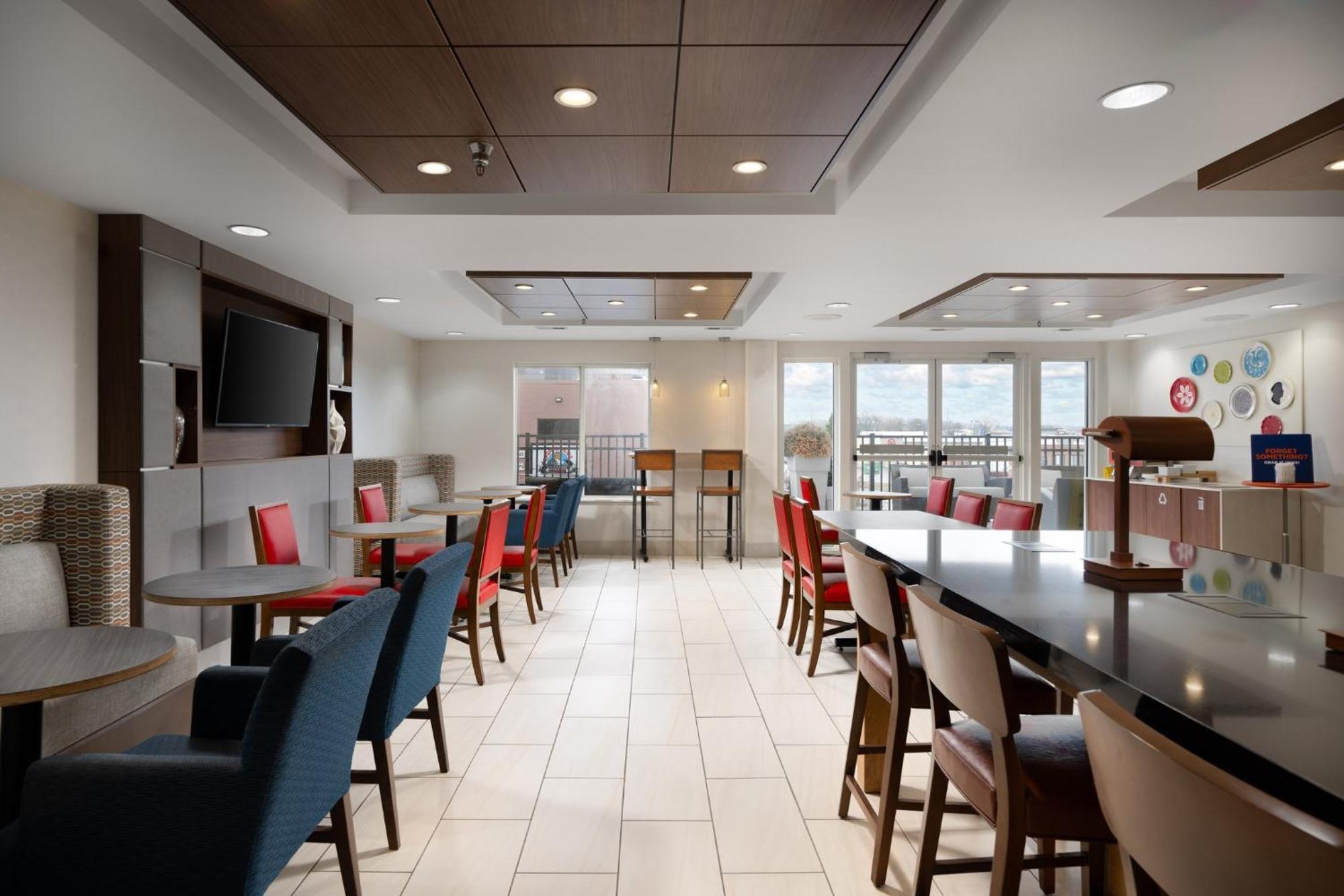 Holiday Inn Express & Suites Chattanooga-Hixson, An Ihg Hotel Экстерьер фото